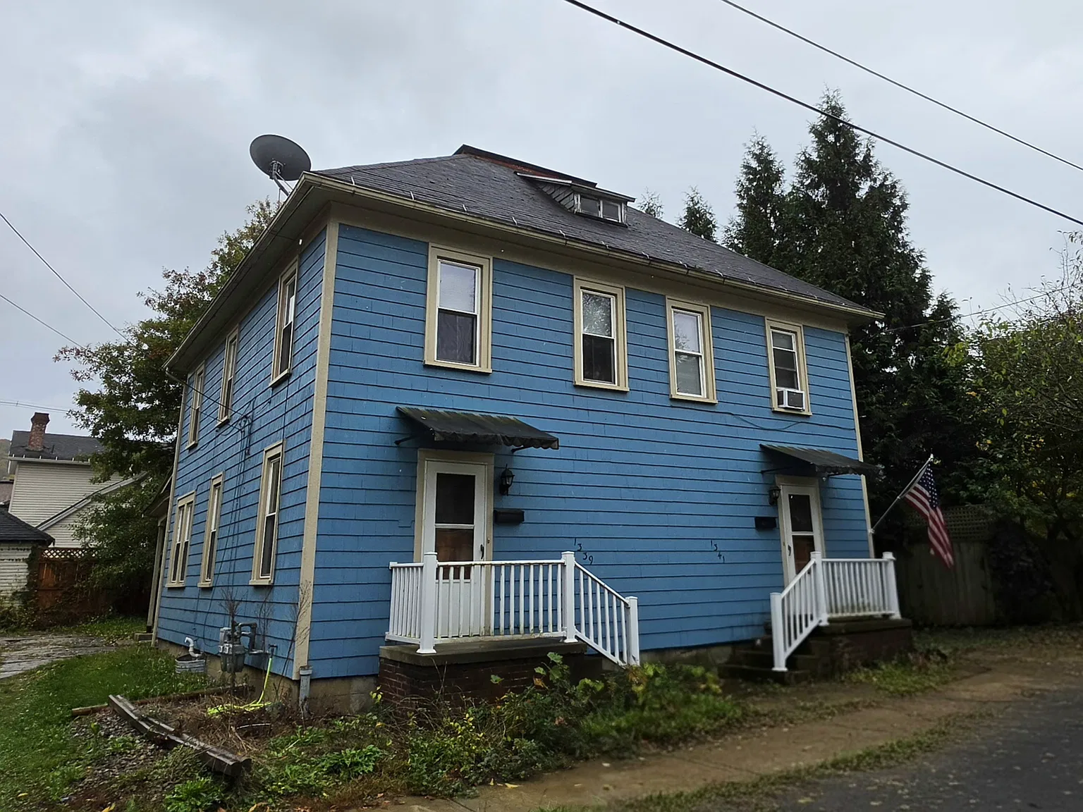 3 bed, 1200 sqft, $1,150 — Photo 1