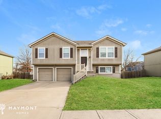 605 Marguerite St, Kearney, MO 64060