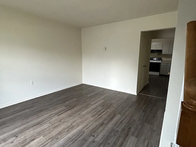 1104 Franklin St #1 — Photo 4