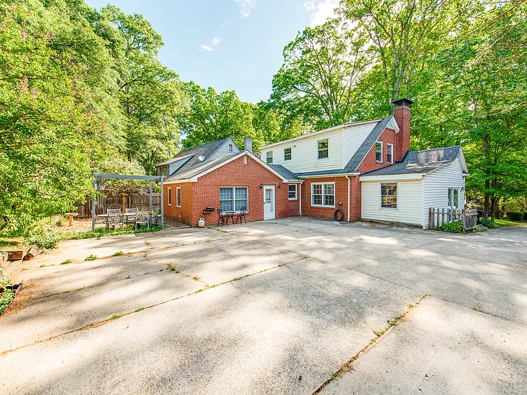 1208 Oakwood Ave — Photo 30