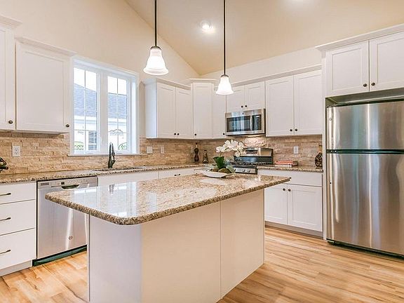 4th image of 148 Copperstone Ct #57