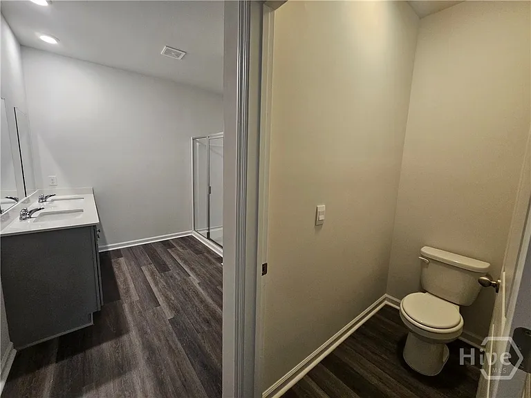 145 Kraft — Photo 6
