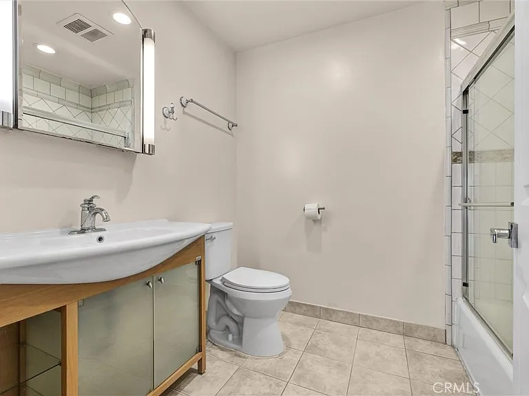 876 Harrington Rd — Photo 33
