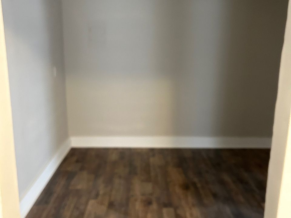 1st image of 120 Avendale Ave NE APT 2