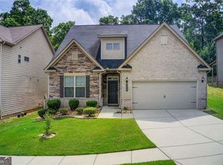 555 Lance View Ln, Lawrenceville, GA 30045