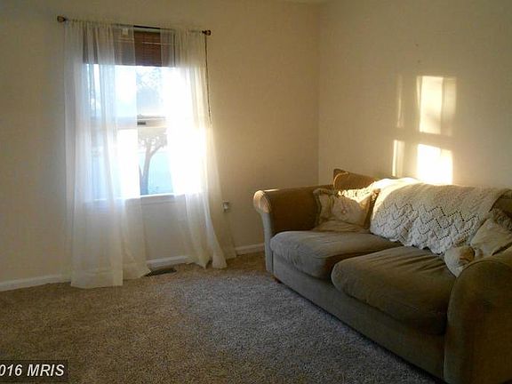 4th image of 411 Oriole Dr