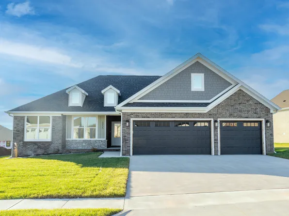 5955 S Applewood Avenue, Springfield, MO 65810