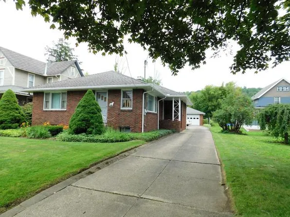 120 Conewango Ave, Warren, PA 16365