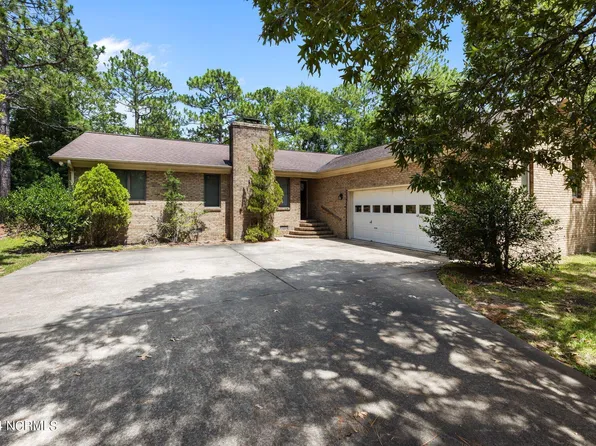 1015 Coral Reef Drive, New Bern, NC 28560