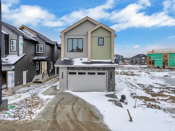 8790 Mayday Ln SW, Edmonton, AB T6X 2L3