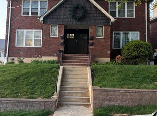 21-23 Holbernt Ct, Staten Island, NY 10302