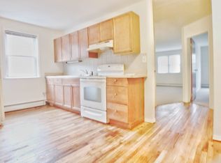 248-09 40th Ave #1R, Little Neck, NY 11363