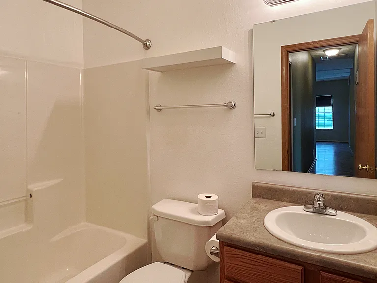 2331 Maxwell Dr — Photo 9
