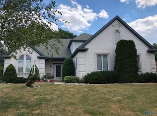 6757 W Meadows Ln, Maumee, OH 43537