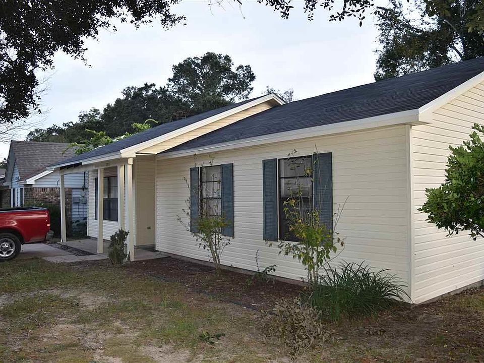 1st image of 701 Brook Meadow Ln