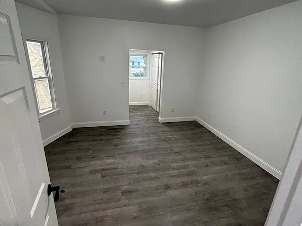 32 Howard St, Randolph, MA 02368