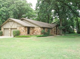 10238 S Sandusky Ave, Tulsa, OK 74137