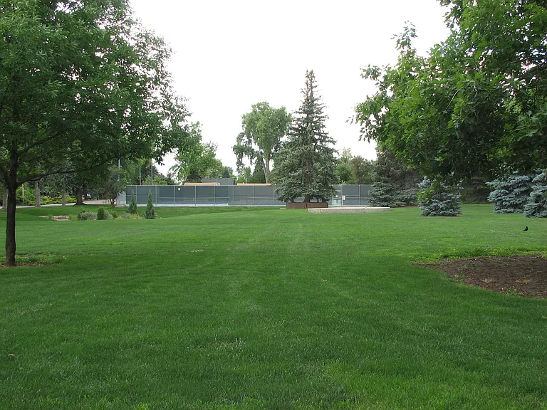 Morse Park tennis courts in the background.