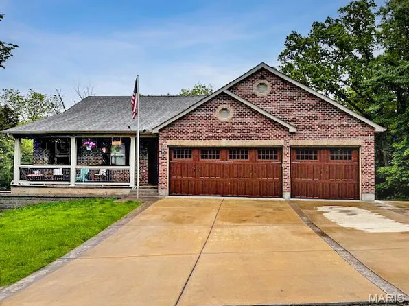 9794 Cedar Dr, Hillsboro, MO 63050