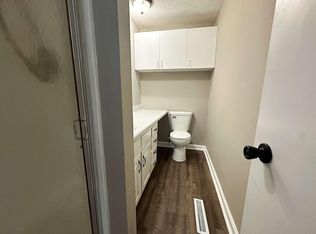 1800 Maple Ln #BC, Garrett, IN 46738