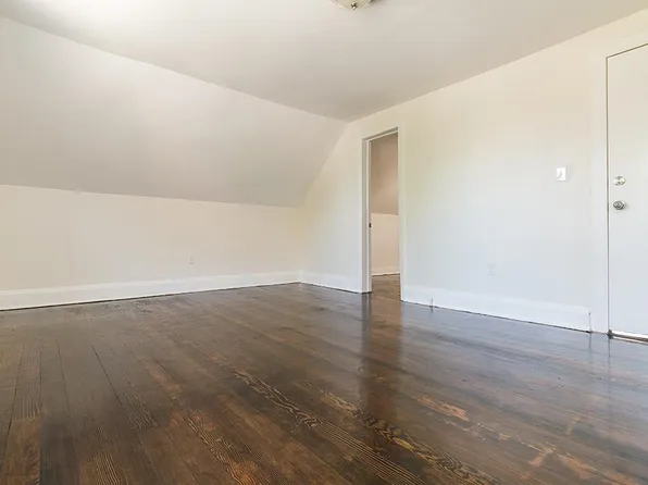 117 Sherman Avenue image 28 of 29