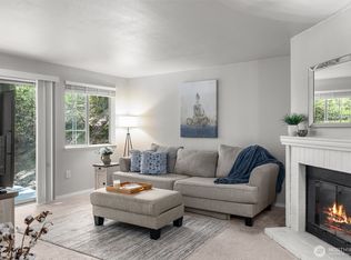 15433 Country Club Dr UNIT E105, Mill Creek, WA 98012