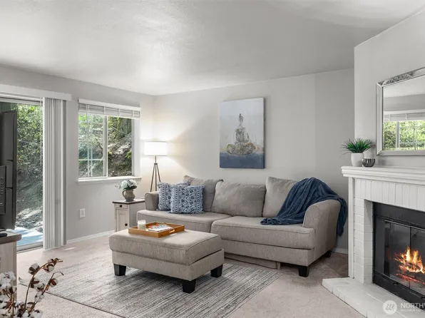 15433 Country Club Drive #E105, Mill Creek, WA 98012