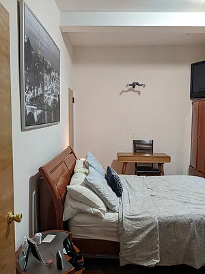 Rented by Buchbinder & Warren | media 15