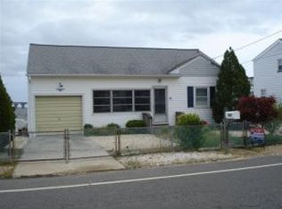 1222 Jennifer Ln, Manahawkin, NJ 08050