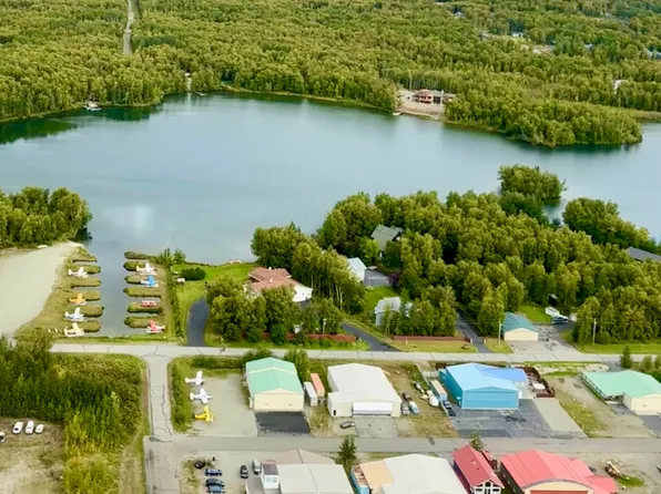 6601 E Skyhawk Cir, Wasilla, AK 99654