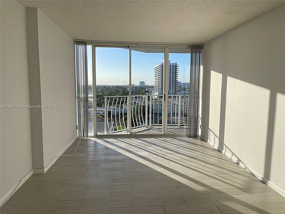 5th image of 7601 E Treasure Dr APT 1102