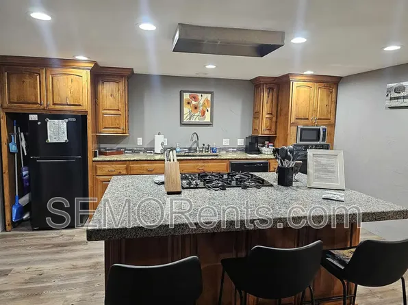 3912 Missouri Ave, Joplin, MO 64804