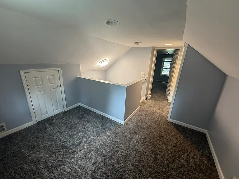 21380 Seminole St — Photo 13