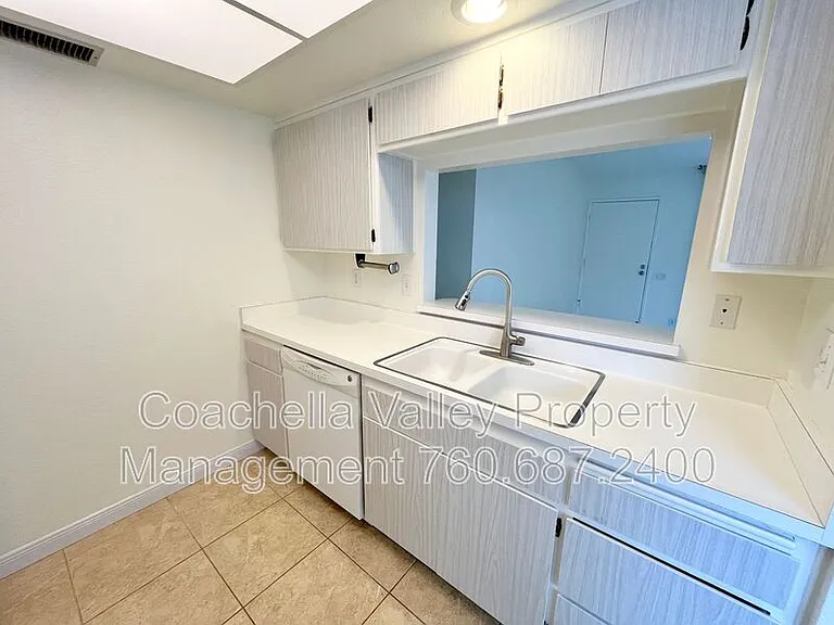 1111 E Ramon Rd #7 — Photo 18