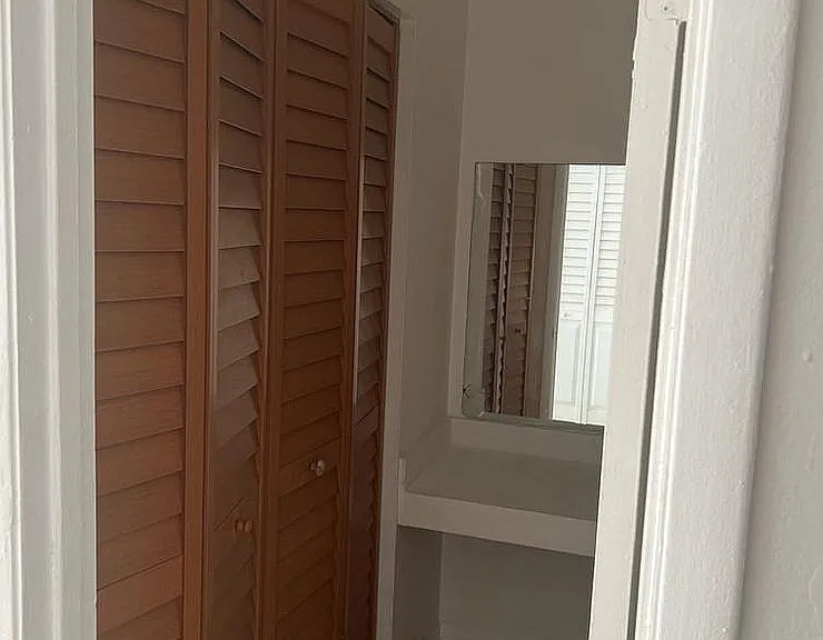 6860 Margate Blvd — Photo 11