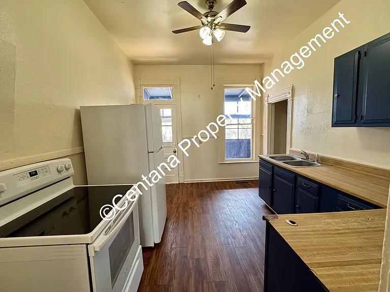 730-732 W Granite St — Photo 15