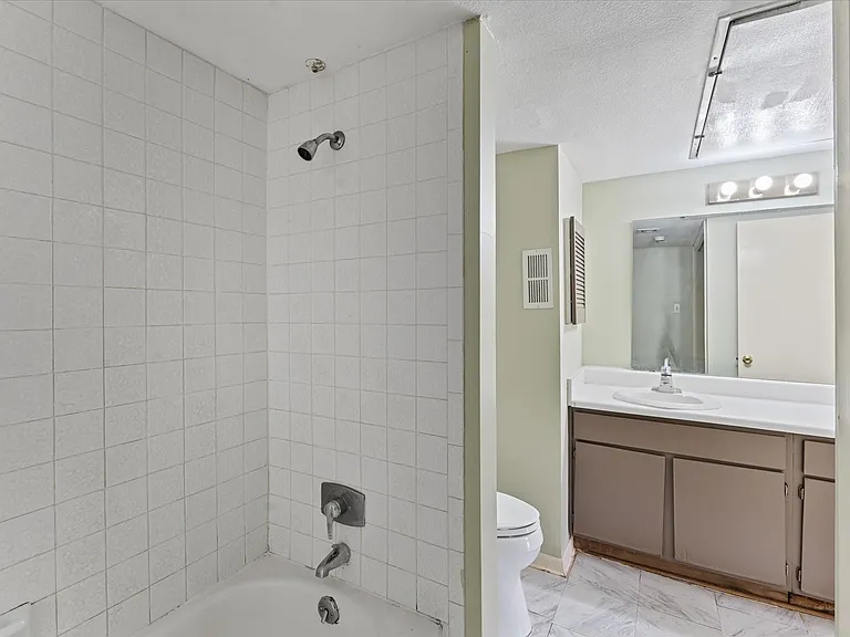 8517 Hearth Dr #36 — Photo 14