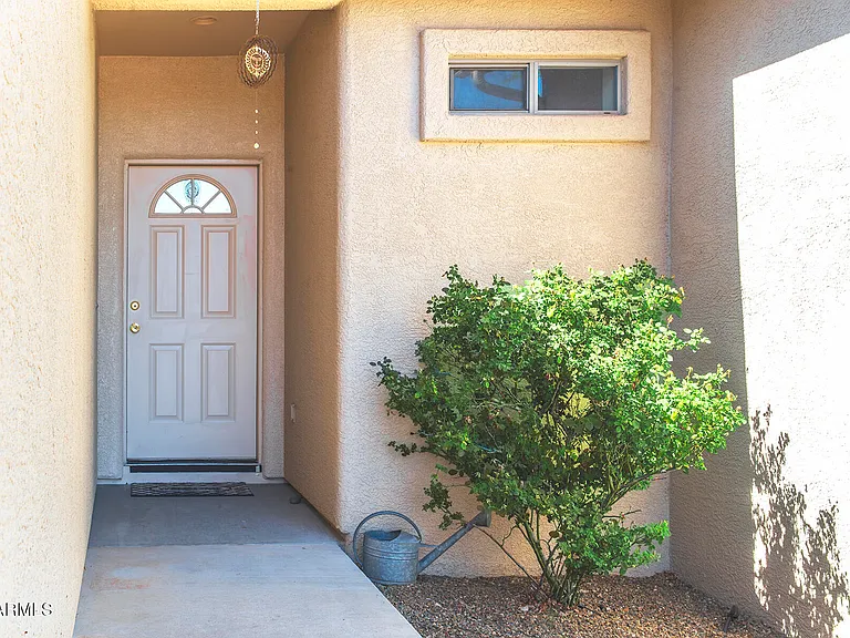 4410 E Diablo Dr — Photo 3