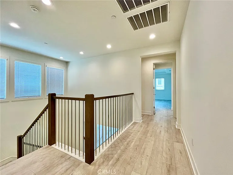 12040 Estrella Pl — Photo 16
