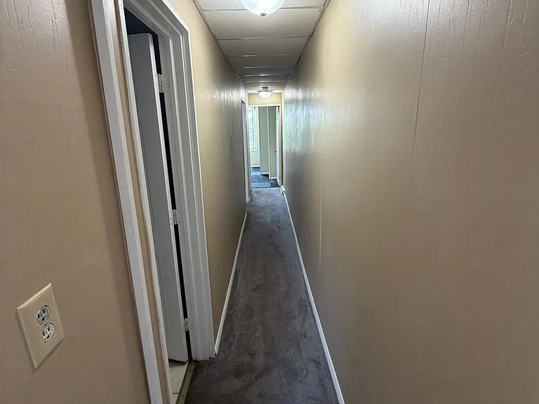 119 Pearl St #1 — Photo 32