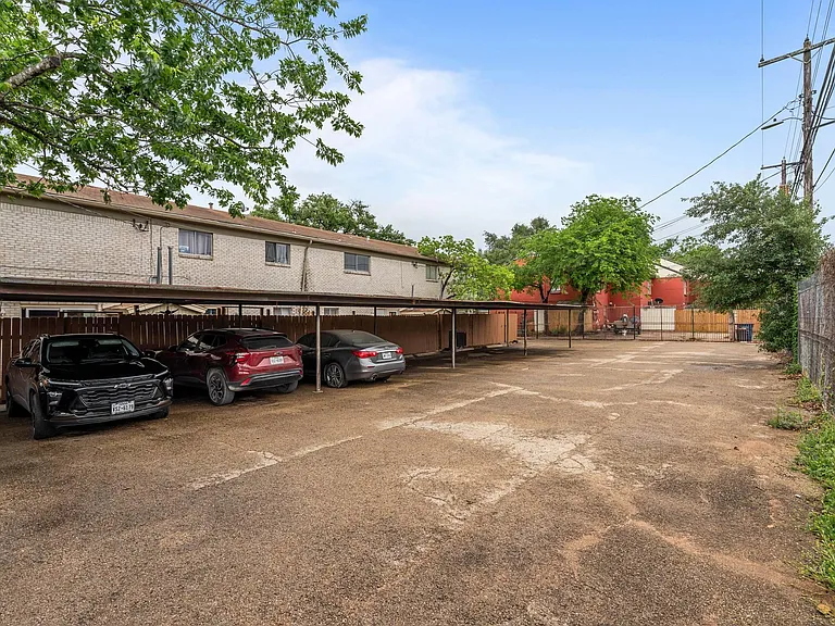 5802 Belmoor Dr #B — Photo 30
