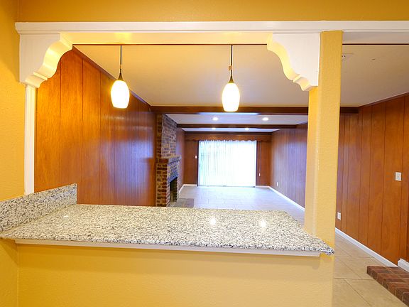 4th image of 4342 Lamont Way