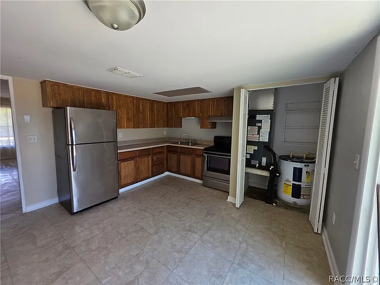 2500 E Modern Ct #4 — Photo 7