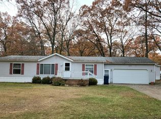 2379 Lincoln Park Ln, Muskegon, MI 49442