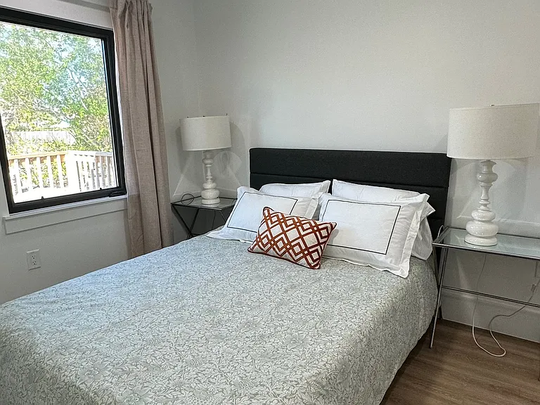 1171 Seagrape Ln #1 — Photo 7