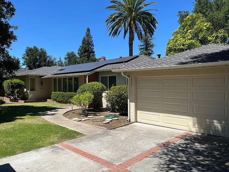 16841 Leroy Ave — Photo 3