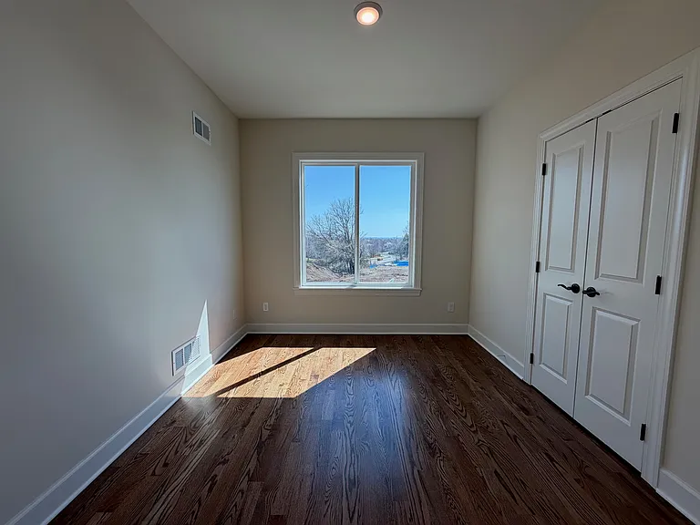 5617 Maggie Way — Photo 6