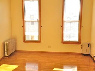 116 Eckford St APT 3R, Brooklyn, NY 11222