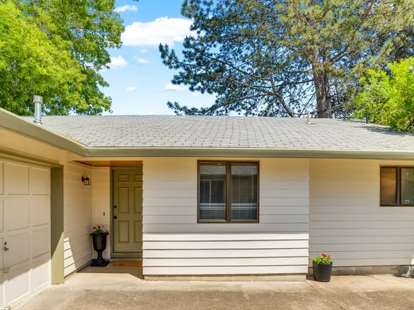 19909 SW Southview St, Beaverton, OR 97078