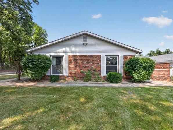 851 E Waterloo Ct, Bloomington, IN 47401